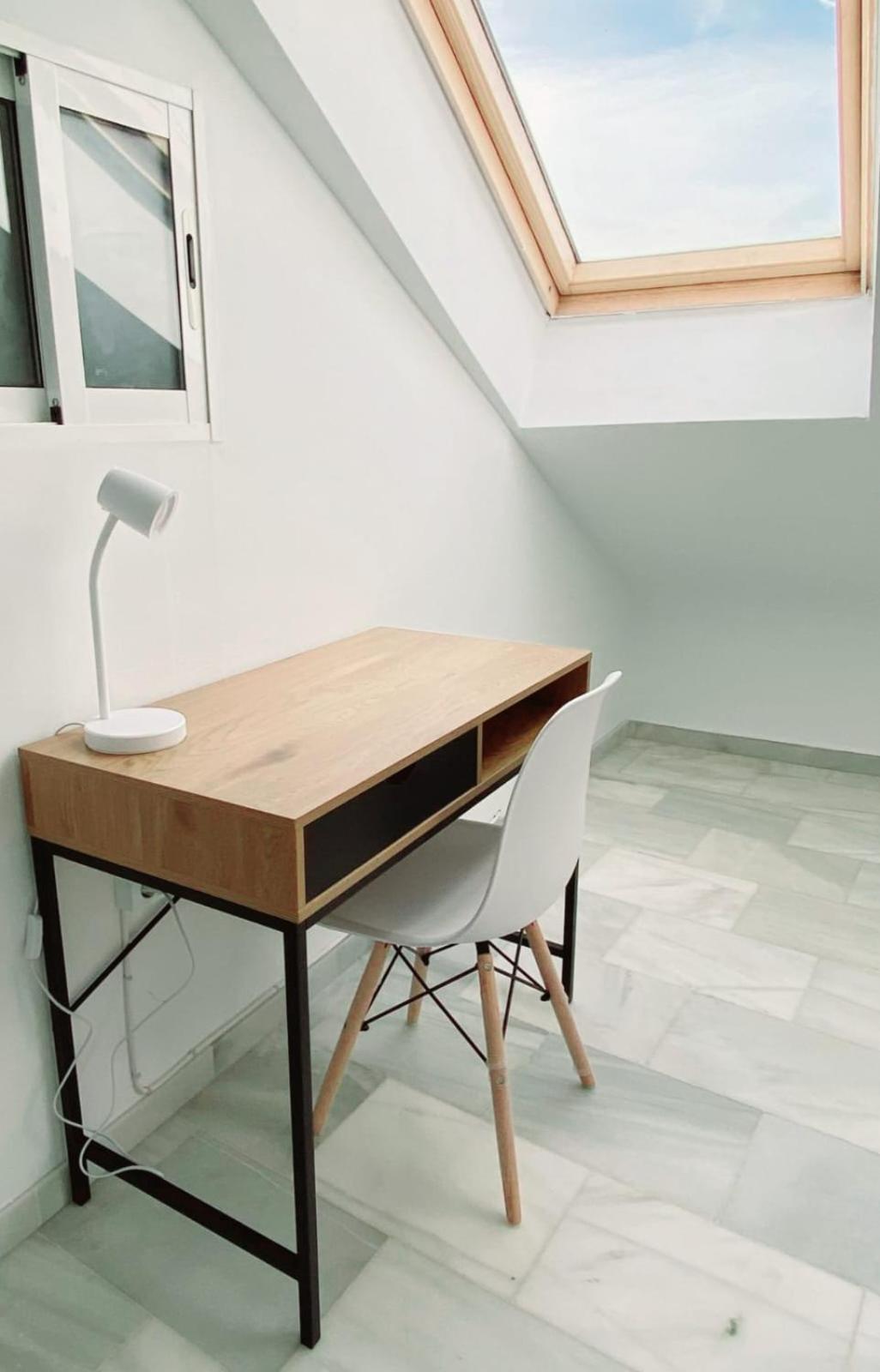 Mandala Attic Apartment มาลากา ภายนอก รูปภาพ